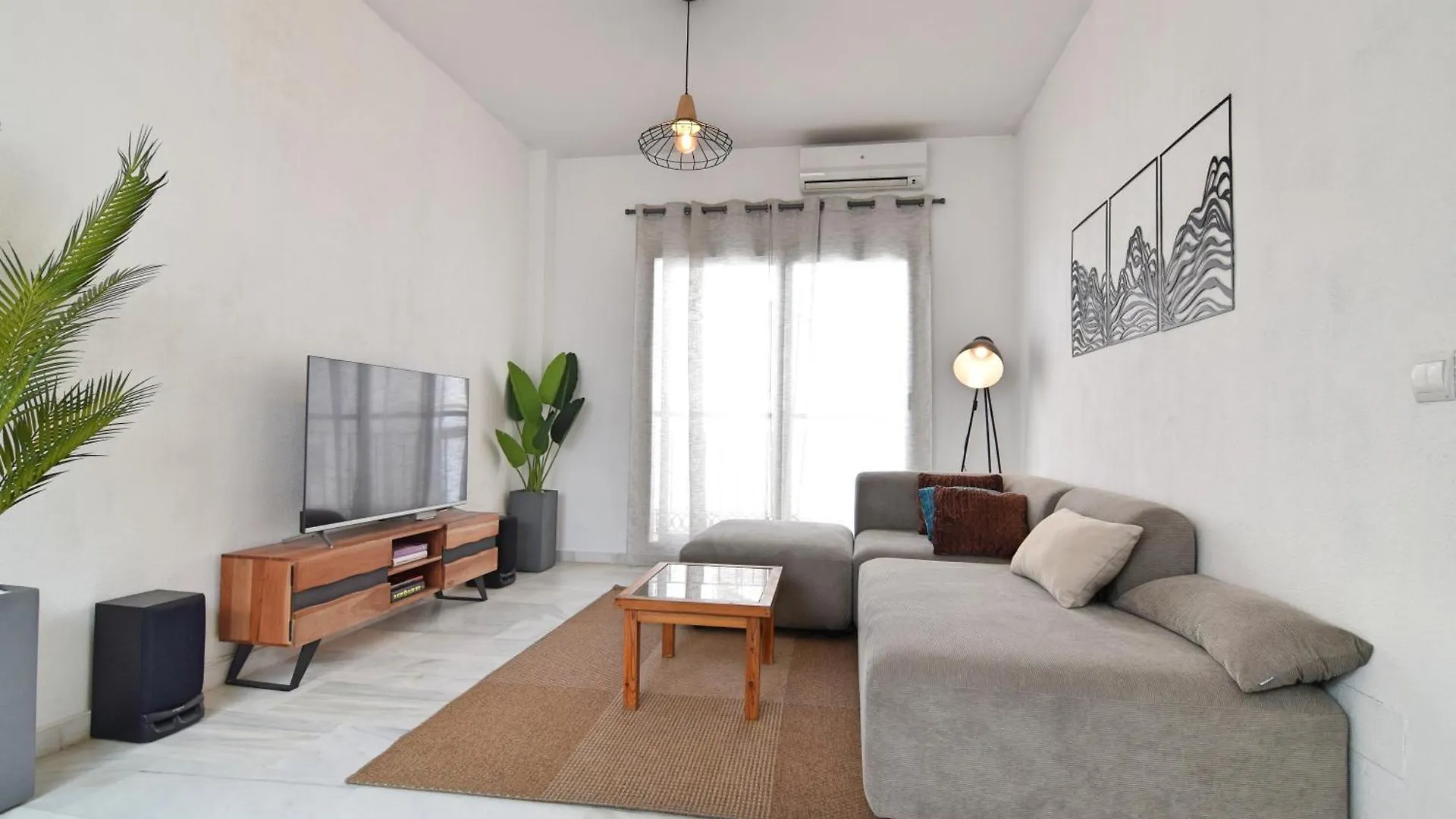 Moderno Apartamento Centrico Y Tranquilo Malaga