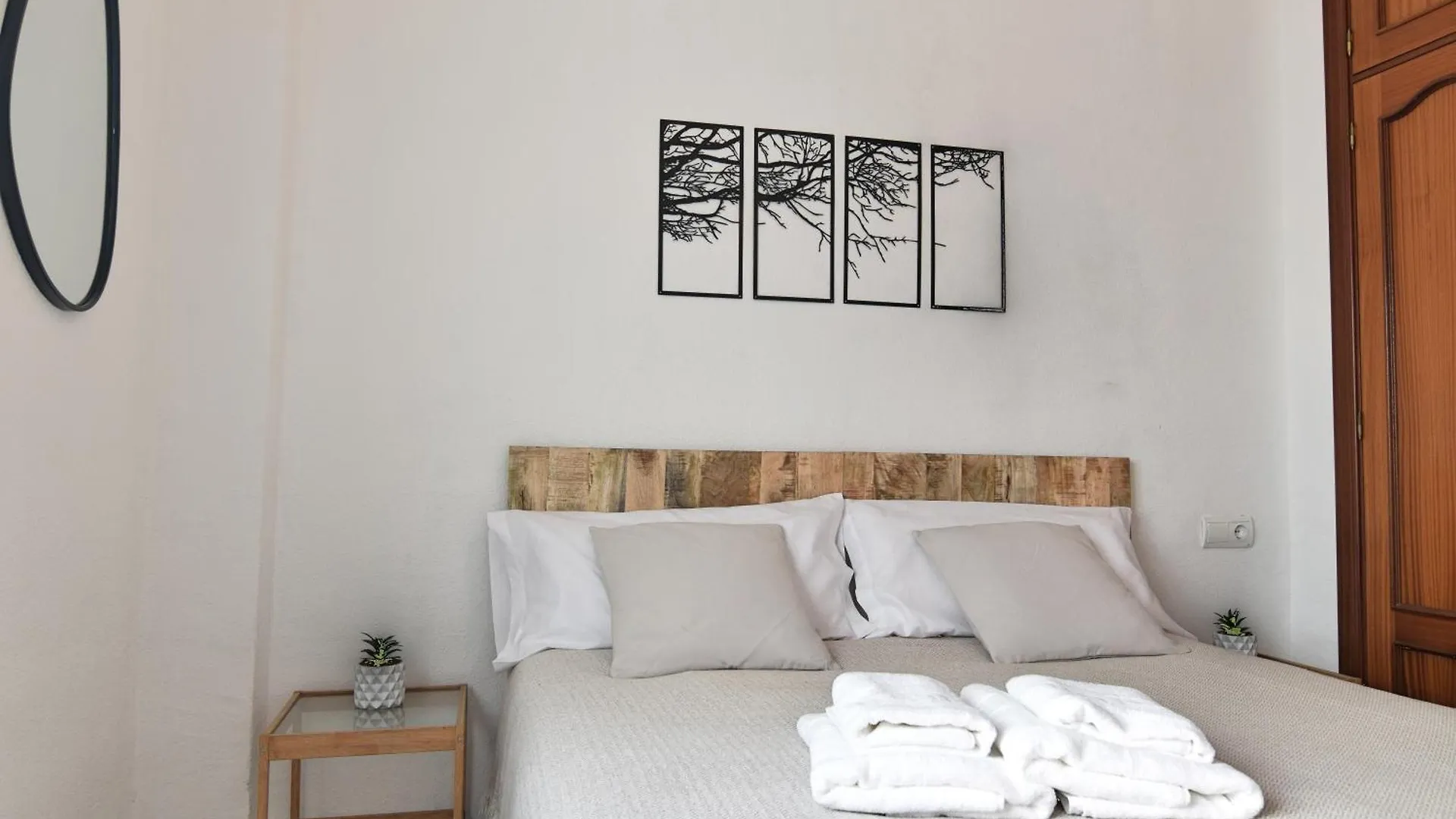 Moderno Apartamento Centrico Y Tranquilo 말라가
