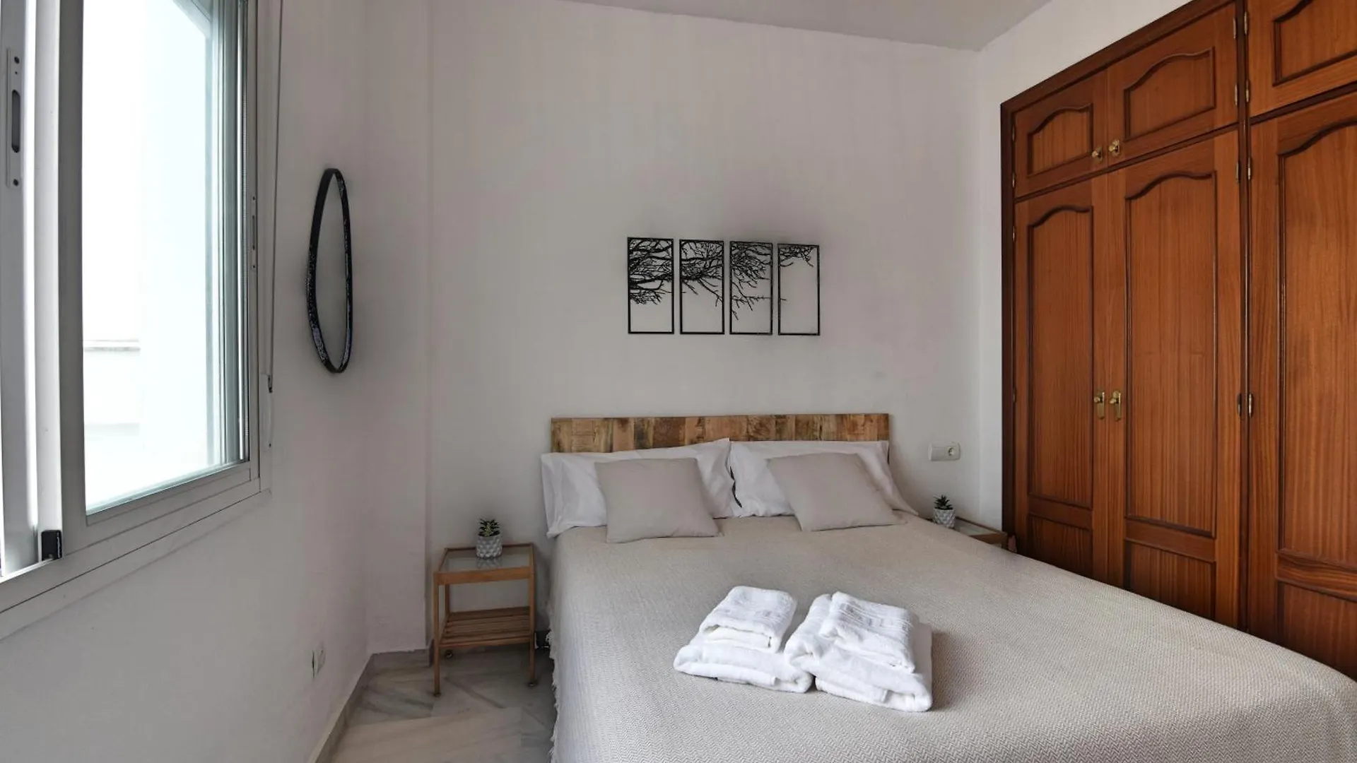 Moderno Apartamento Centrico Y Tranquilo Malaga Apartment